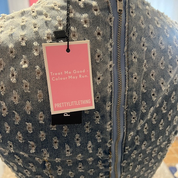 PrettyLittleThing Dress NWT - Picture 5 of 7